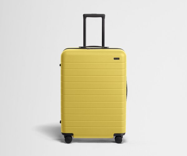PDP_Beach_PC_Yellow_Medium_02.jpg The Medium in Sunshine Yellow