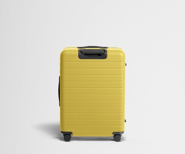 PDP_Beach_PC_Yellow_Medium_03.jpg The Medium in Sunshine Yellow