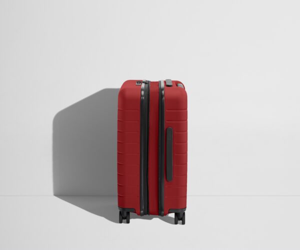 aadbecfc-bba0-49ef-8121-9cc6e5e6fd7a.jpg The Carry-On Flex in Tango Red
